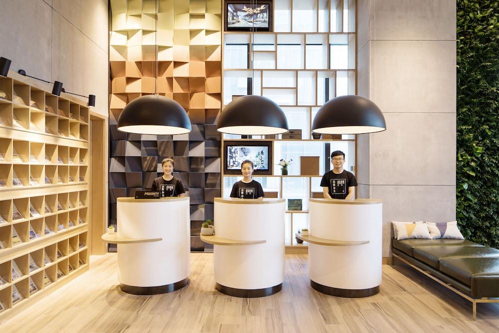 Shanghai Rongju Hotel Lujiazui Hotel Eksteriør billede